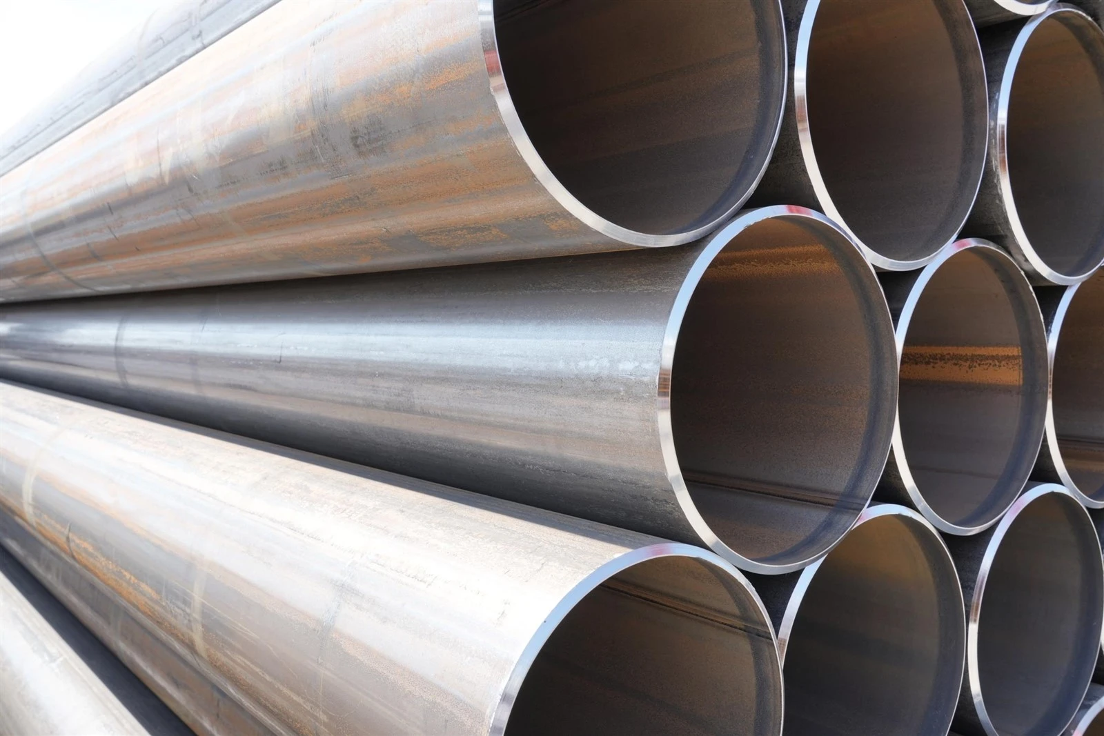 ERW steel pipes